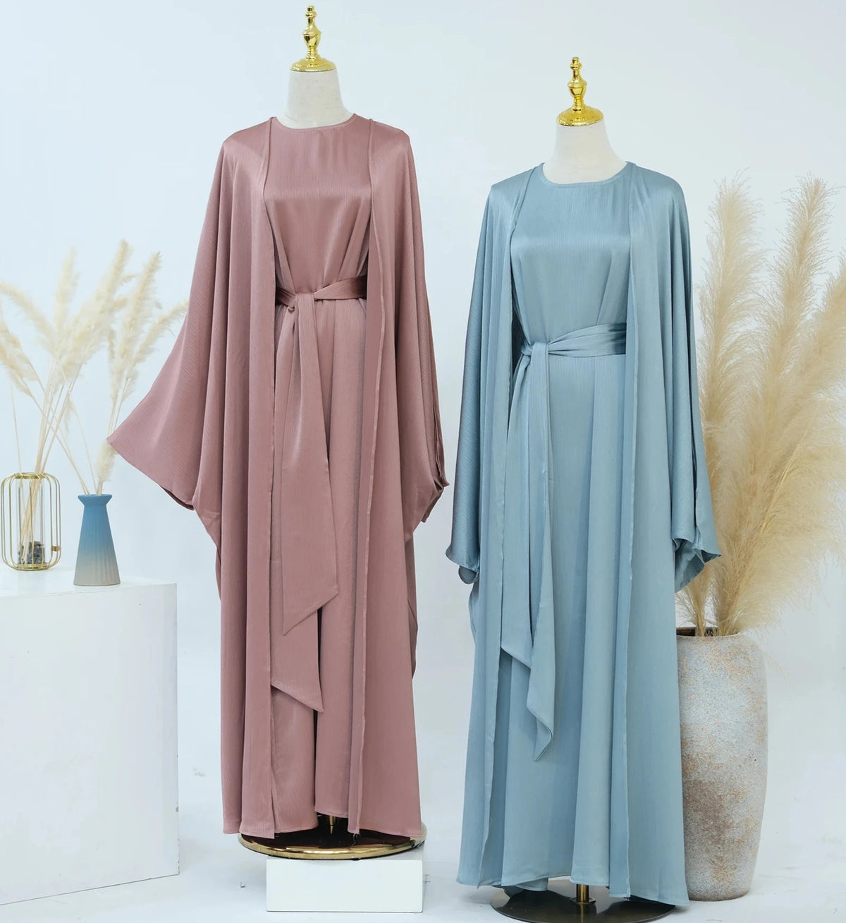 Lamiah Lamiah Satin Abaya Set – Inaya Collections