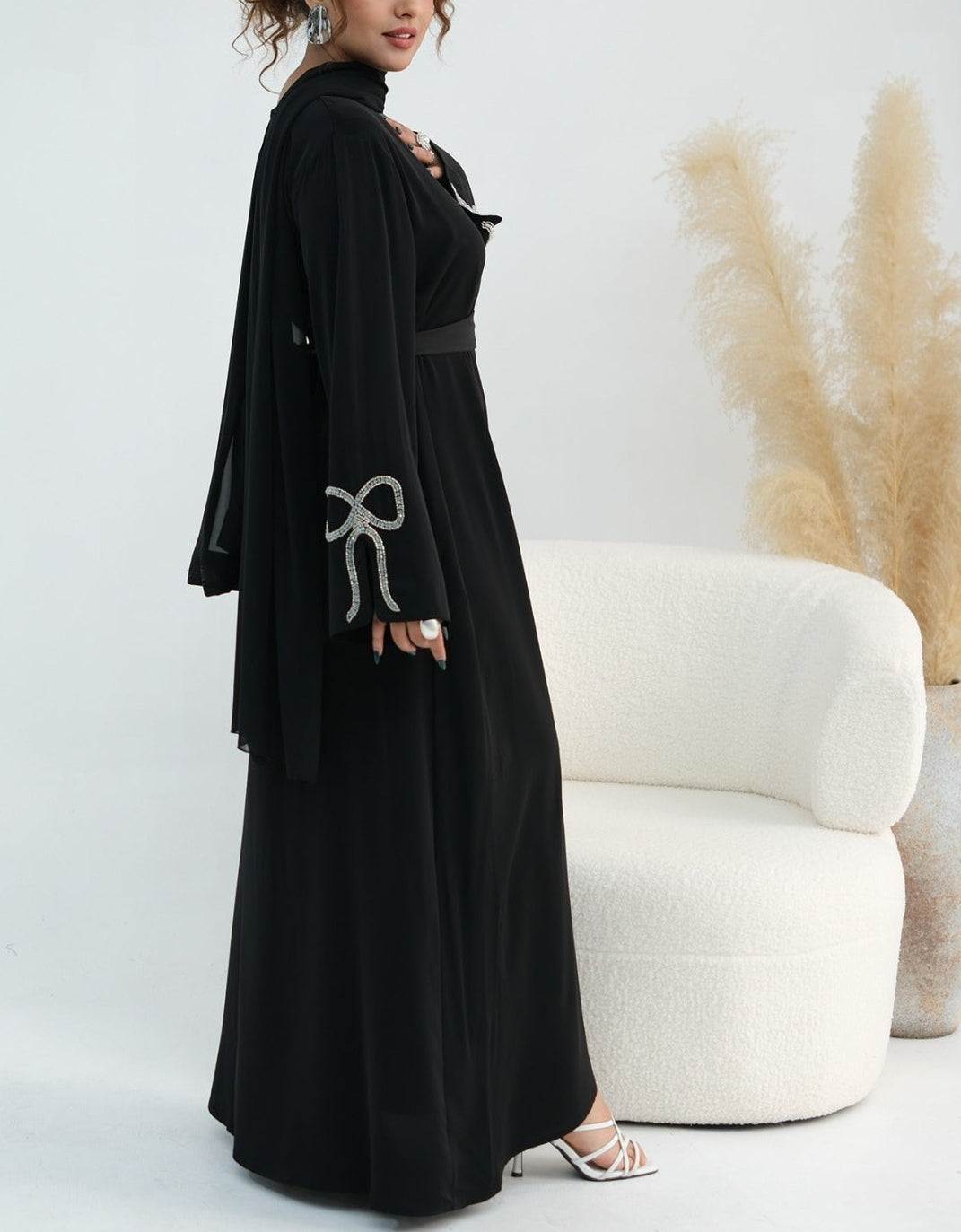 Sumara Bow Embroidery Abaya