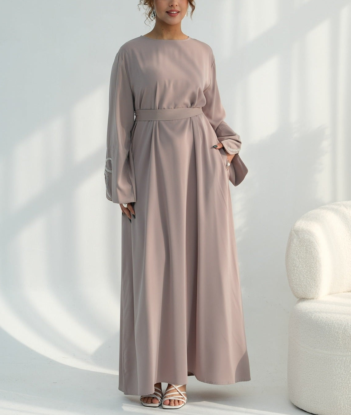 Sumara Bow Embroidery Abaya