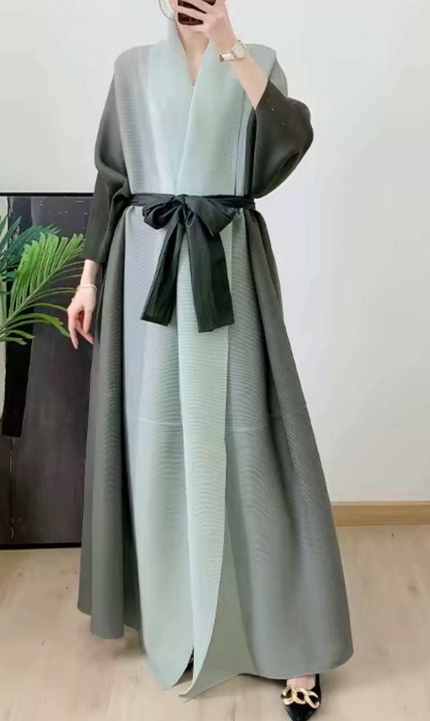 Azuri Two Toned Pleated Abaya