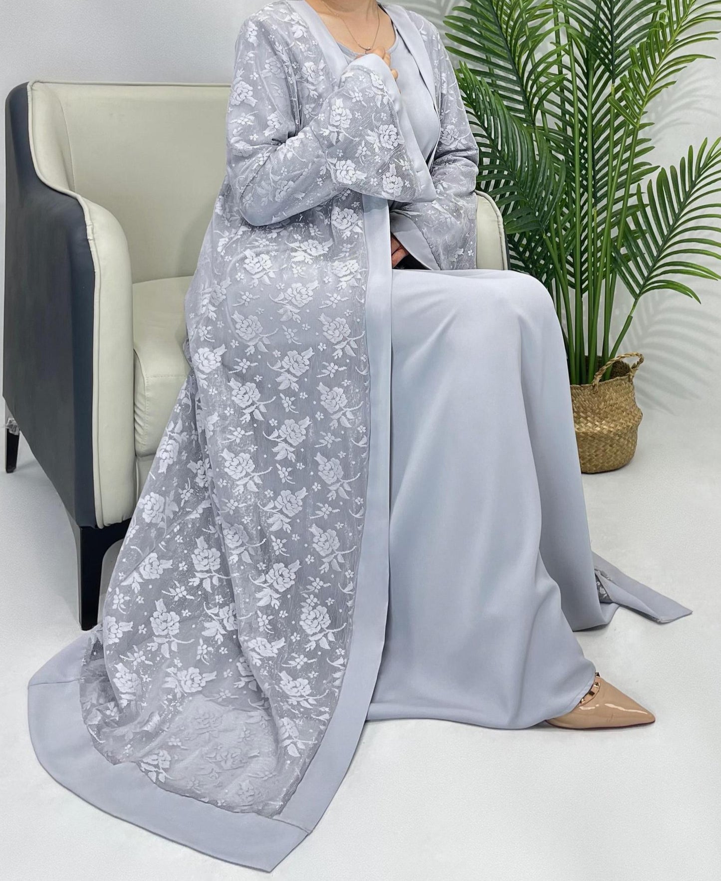 Sareen Lace Abaya Set