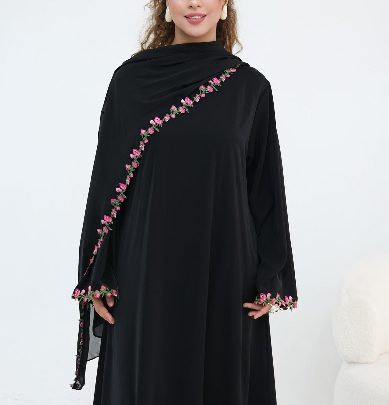 Nazema Floral Lace Abaya & Hijab