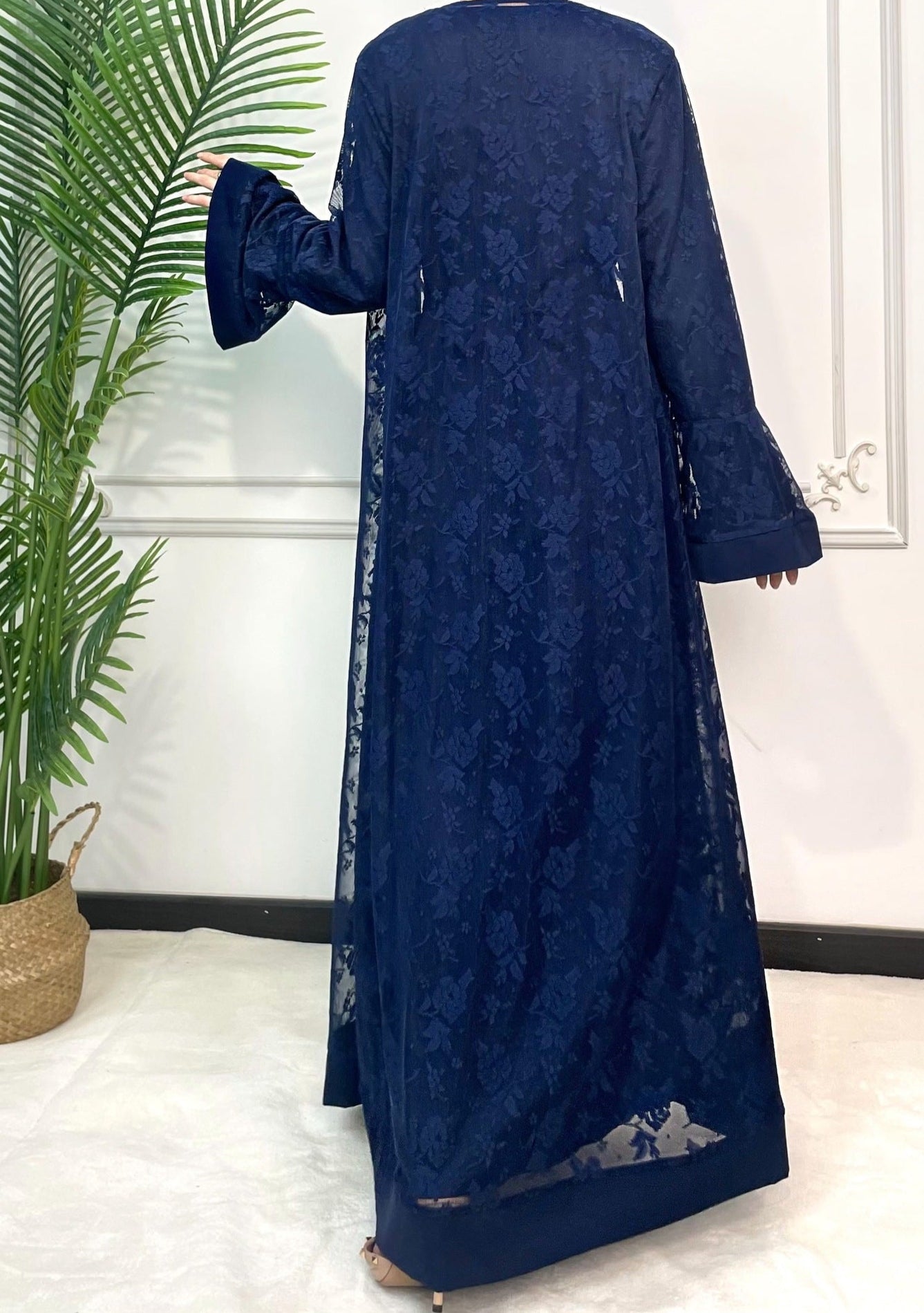 Sareen Lace Abaya Set