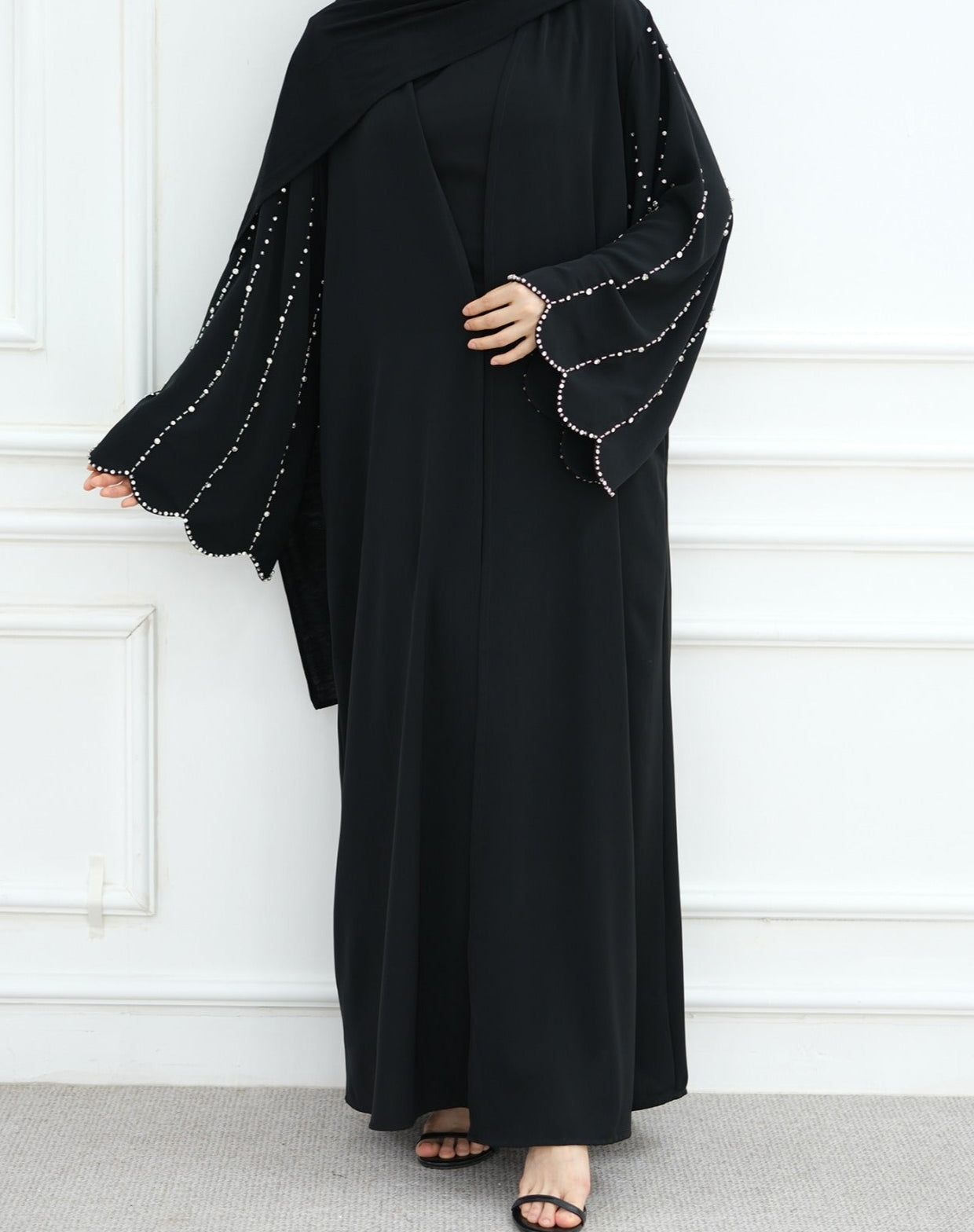 Aamnah Beaded Abaya Set