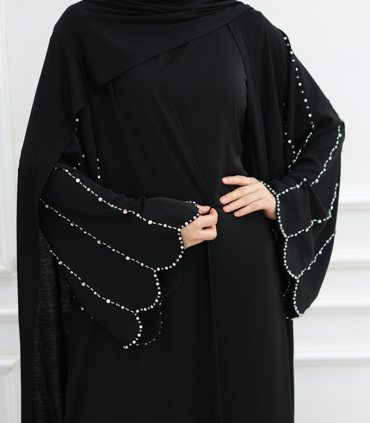 Aamnah Beaded Abaya Set