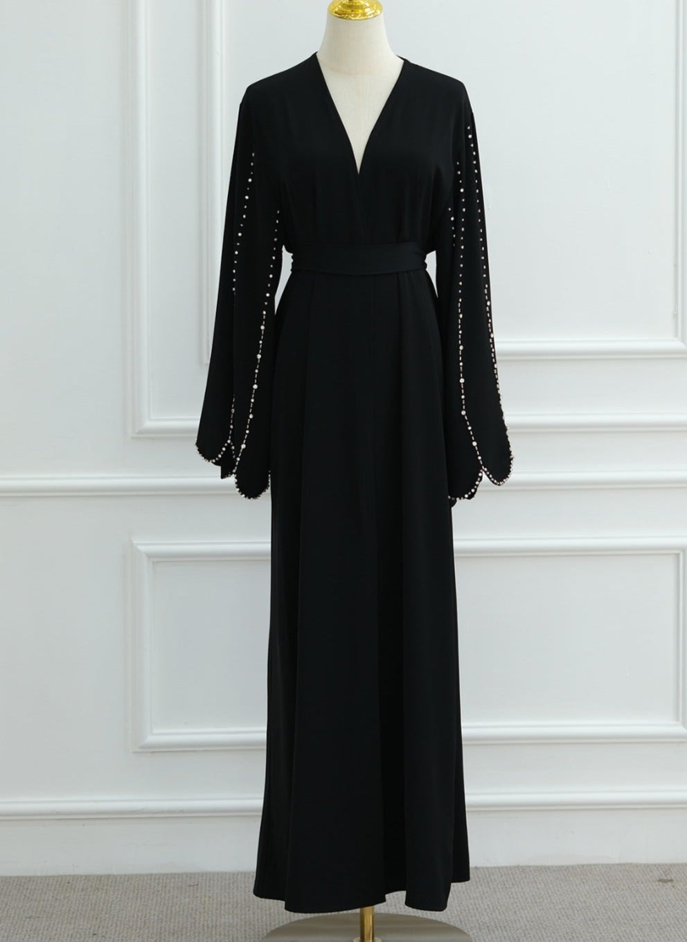 Aamnah Beaded Abaya Set