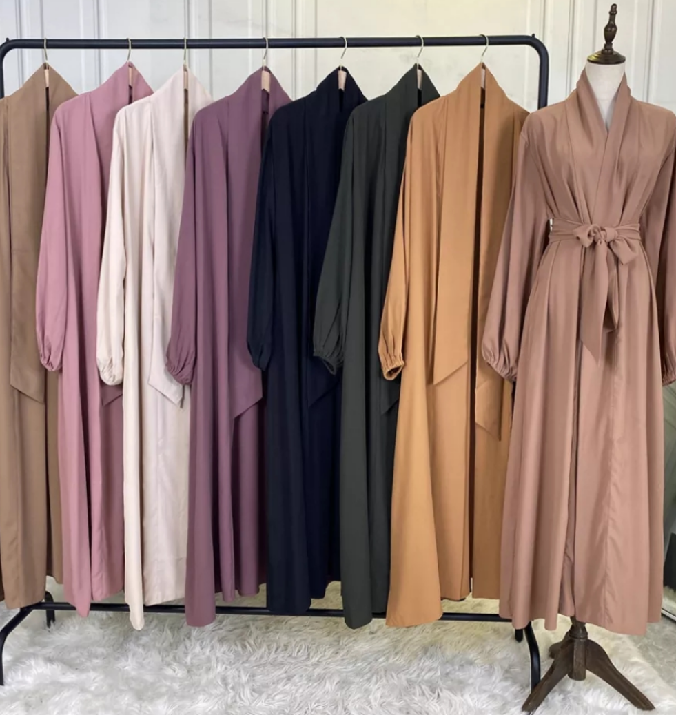 Layyah-Balloon Sleeve Abaya