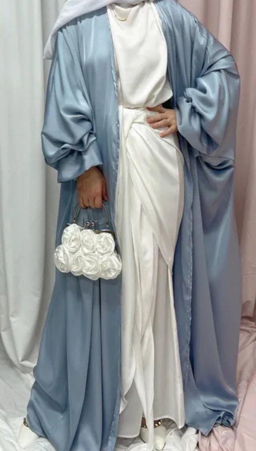 Maahwish Satin Abaya